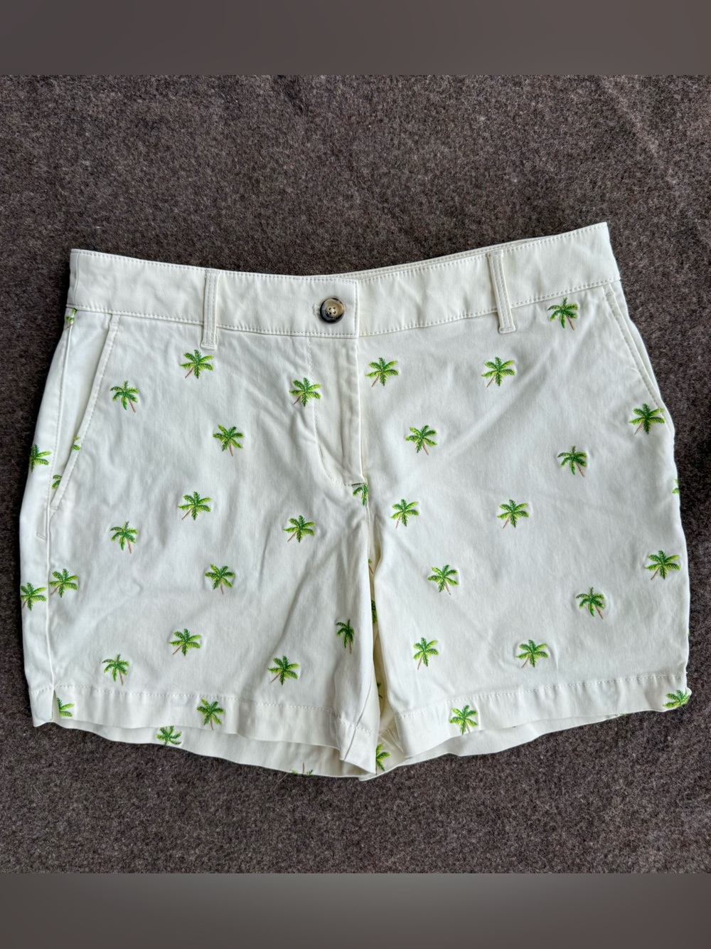 Tommy Bahama White Shorts with Green Palm Embroidery